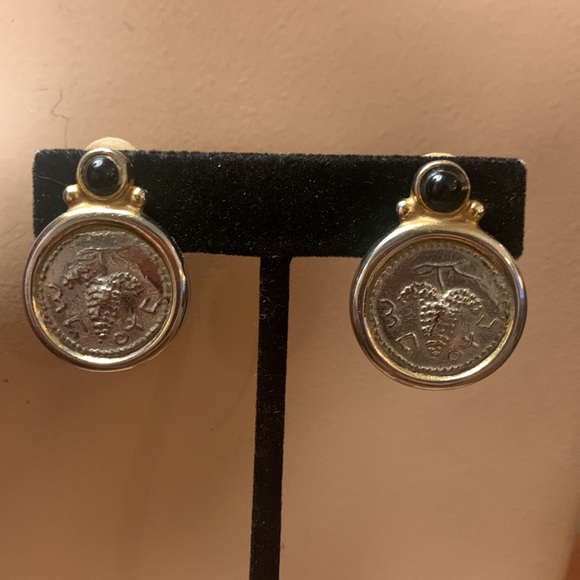 ROMAN COIN WITH CABOCHON CLIPON EARRINGS,Vintage - Picture 7 of 13